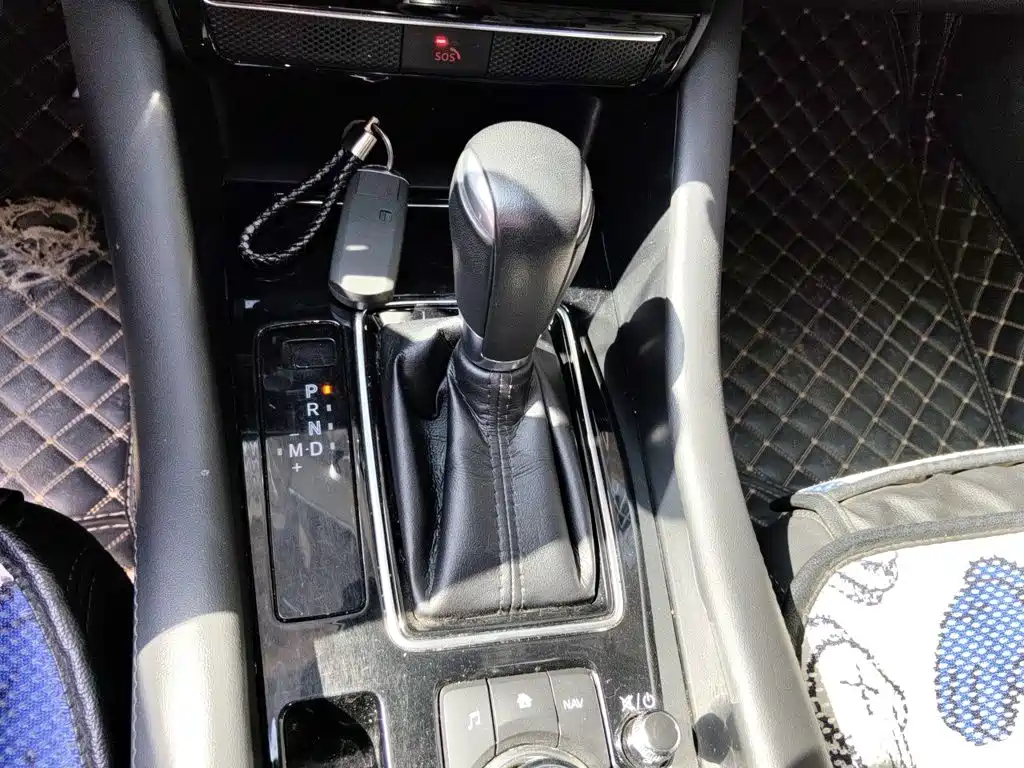Mazda Atenza — фото 10