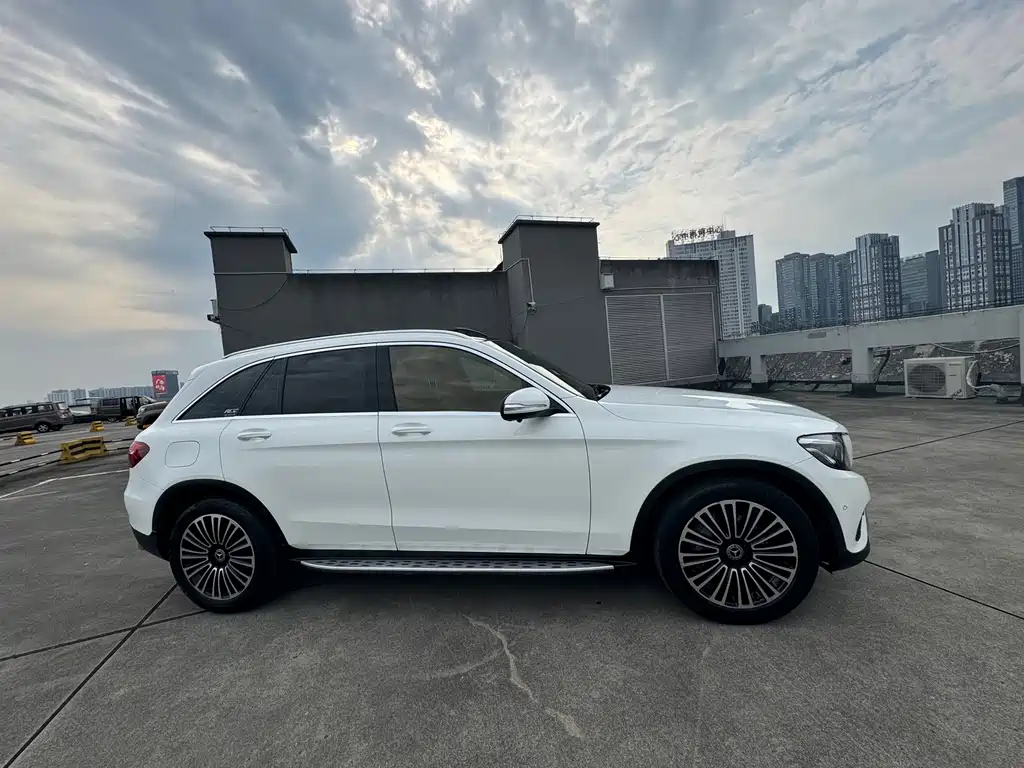 Mercedes-Benz GLC — фото 4