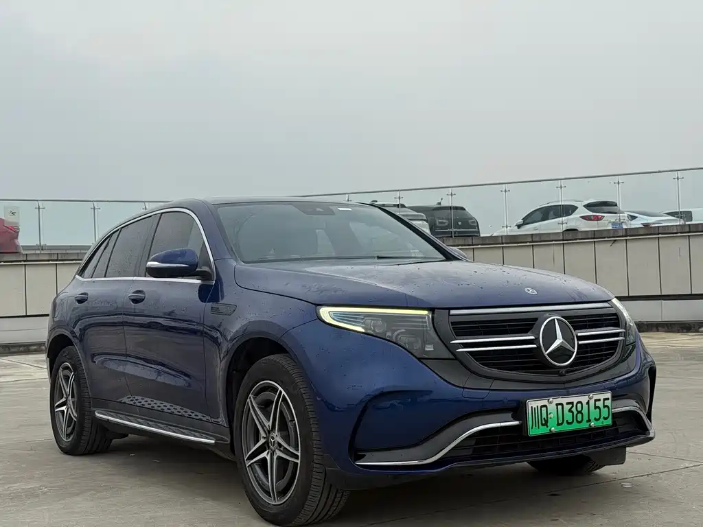 Mercedes-Benz EQC — фото 3