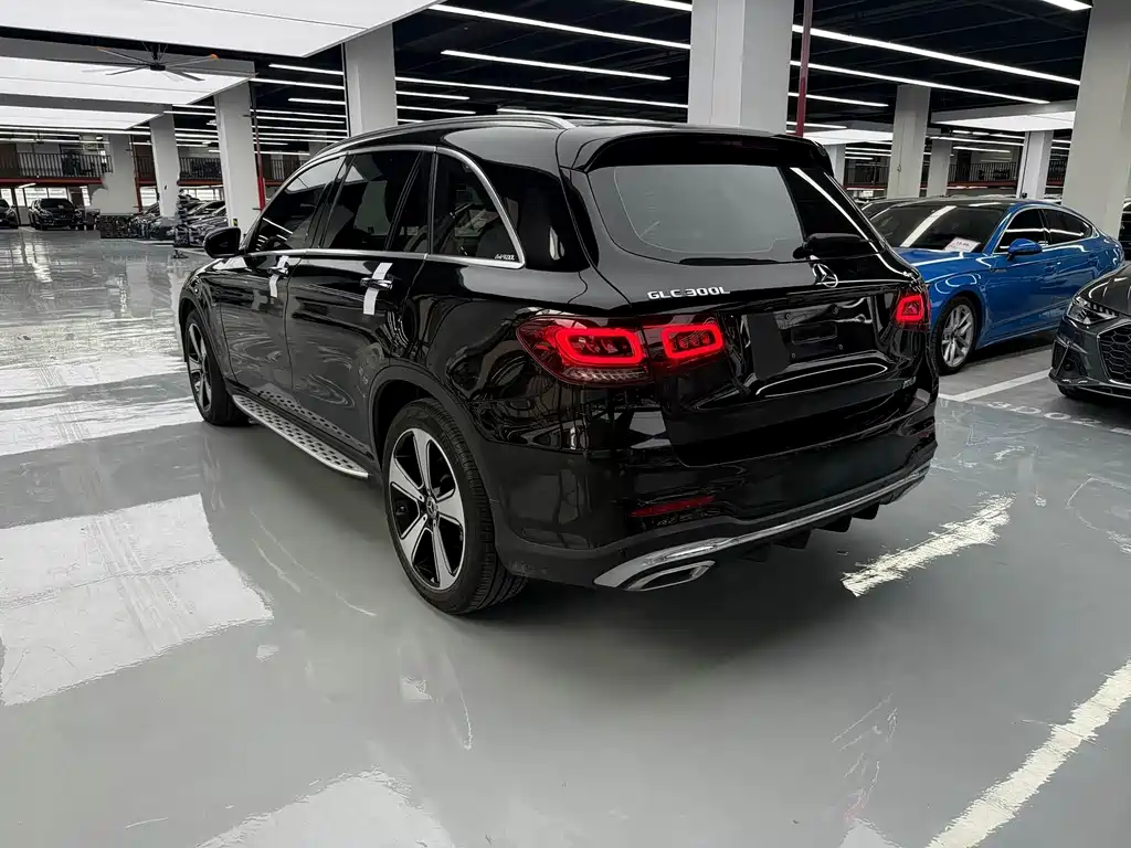 Mercedes-Benz GLC — фото 14