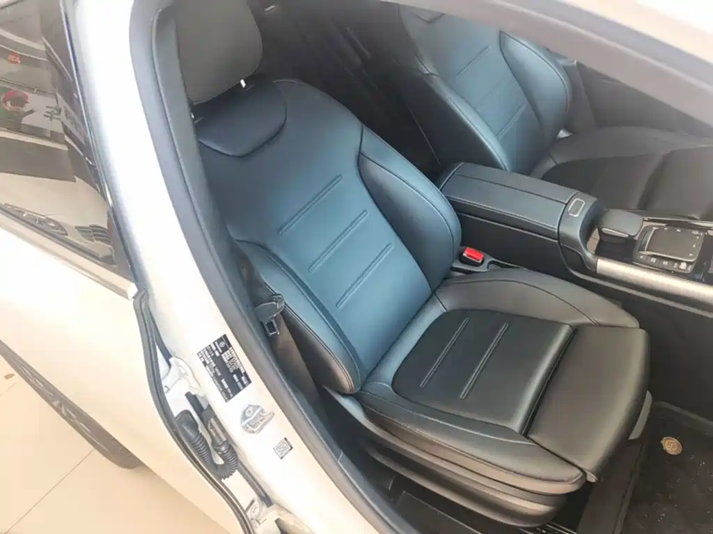 Mercedes-Benz GLA — фото 25