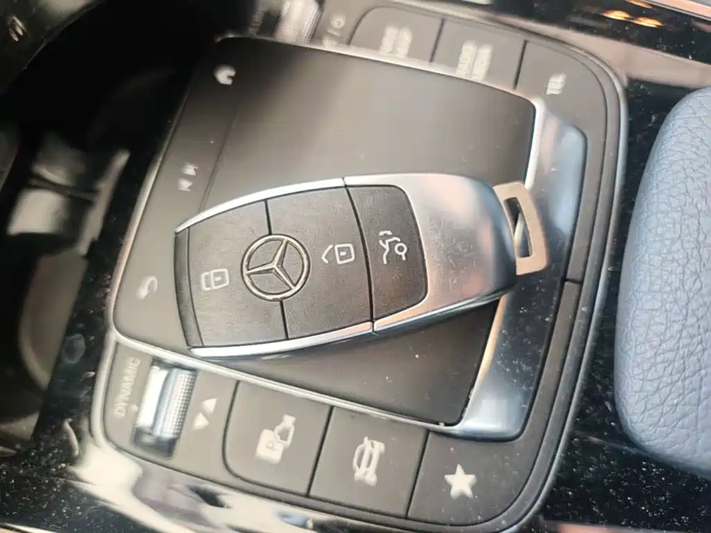 Mercedes-Benz GLA — фото 9
