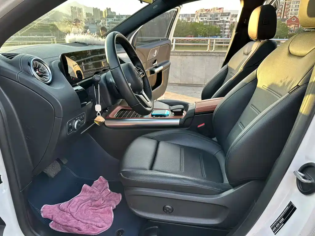 Mercedes-Benz GLA — фото 5