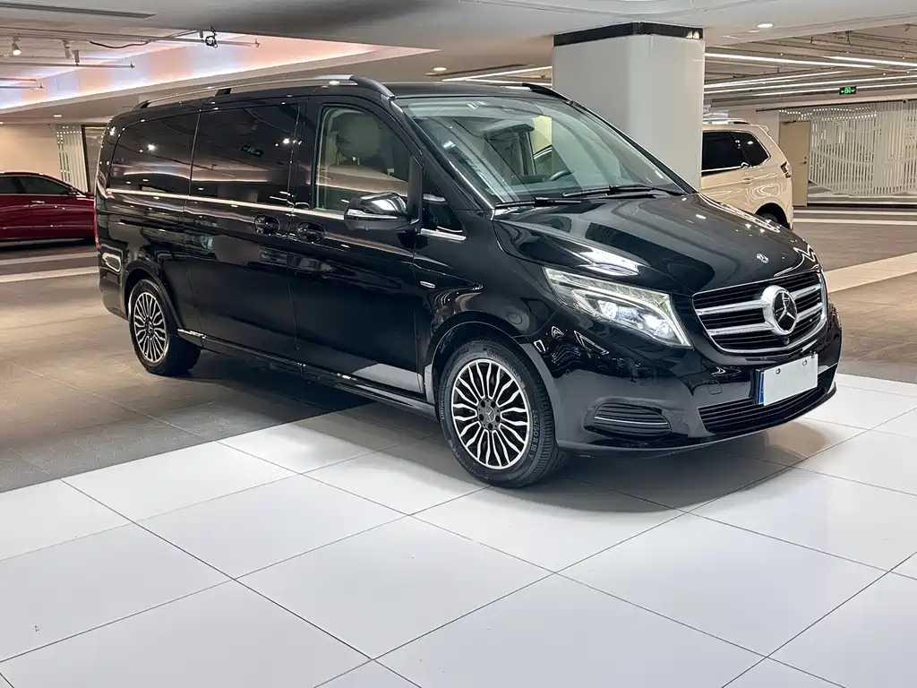 Mercedes-Benz V-Class — фото 3