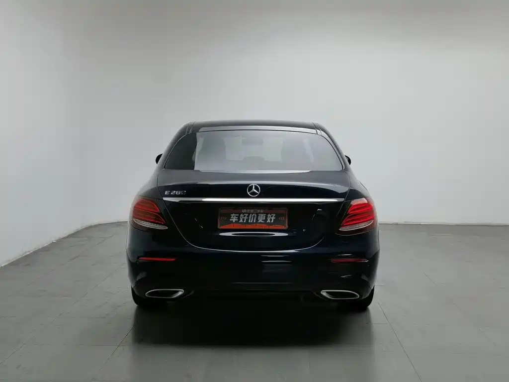 Mercedes-Benz E-Class (Import) — фото 4