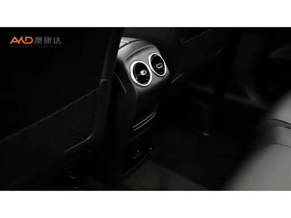 Mercedes-Benz GLA — фото 9