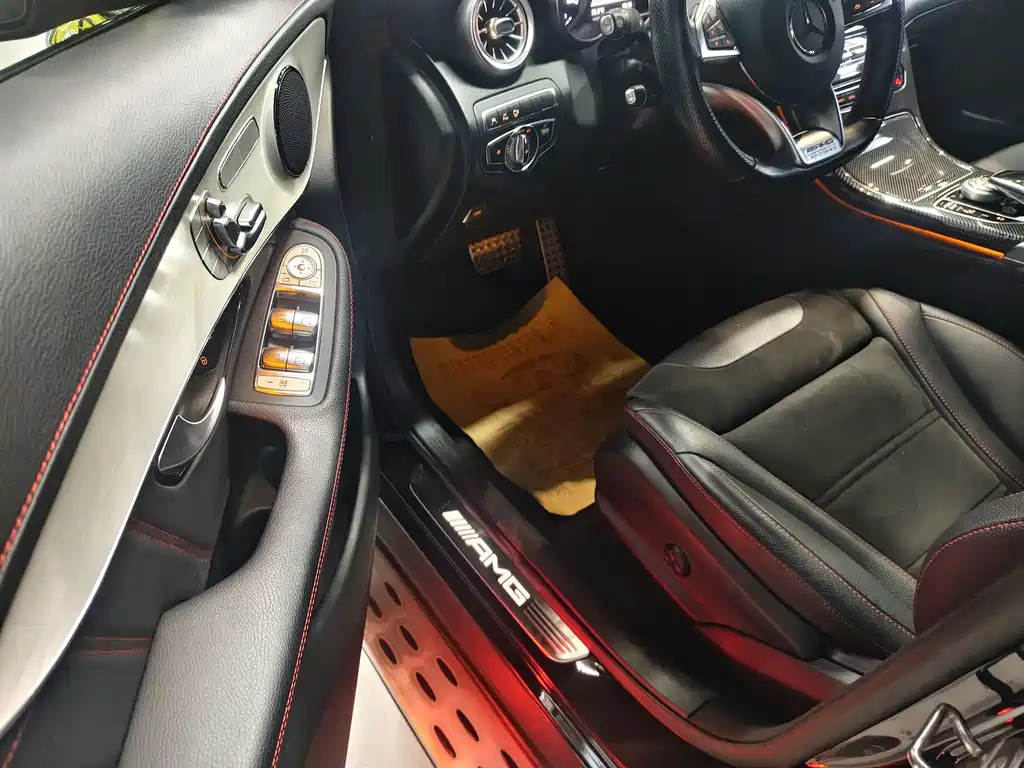 Mercedes-Benz GLC Coupe AMG — фото 4