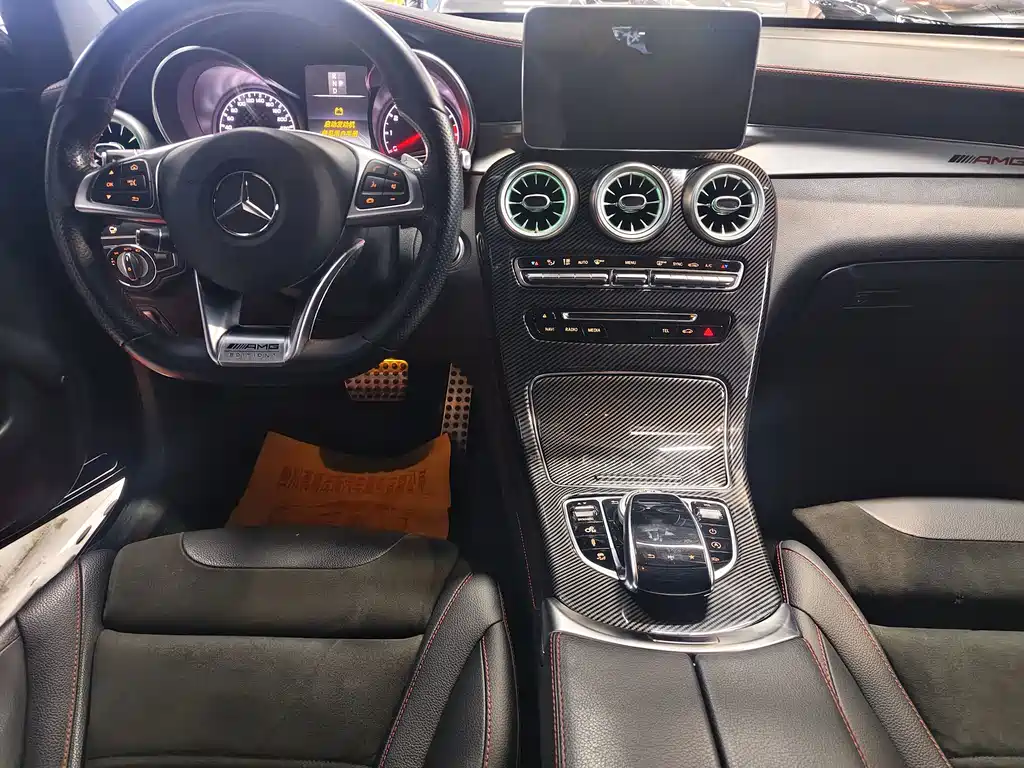 Mercedes-Benz GLC Coupe AMG — фото 8