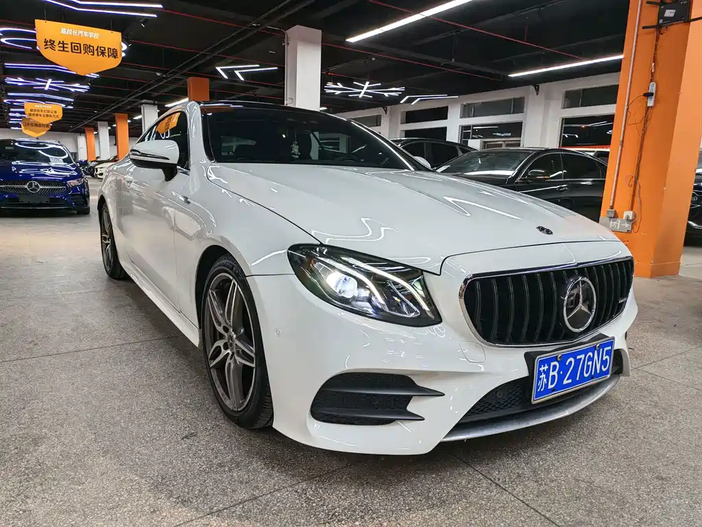 Mercedes-Benz E-Class (Import) — фото 5