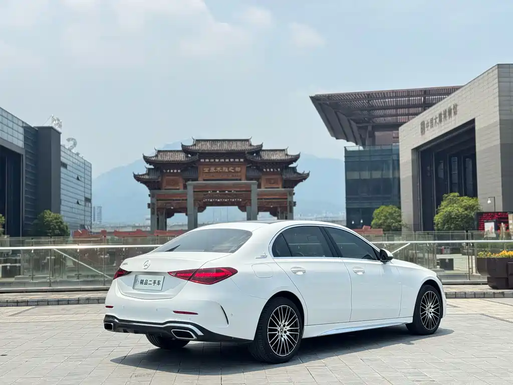 Mercedes-Benz C-Class — фото 9