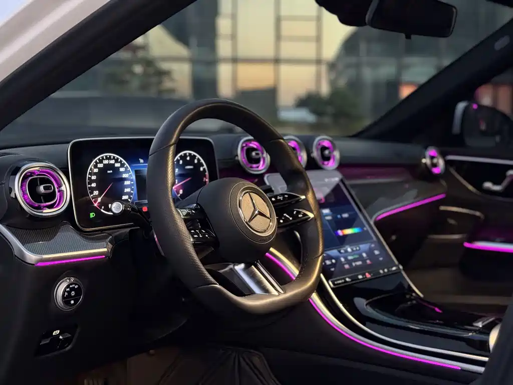 Mercedes-Benz C-Class — фото 10