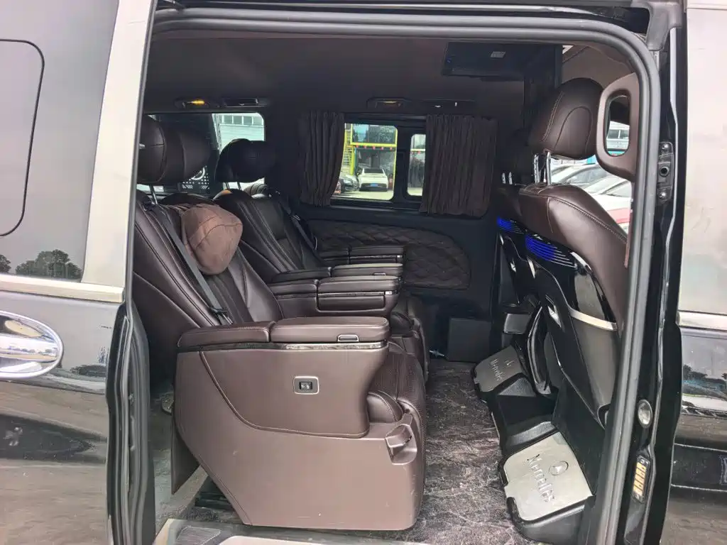 Mercedes-Benz Vito — фото 11