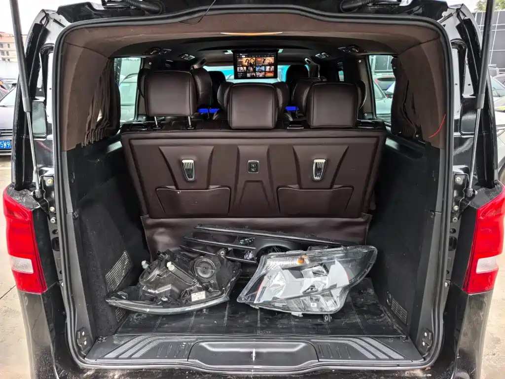 Mercedes-Benz Vito — фото 7