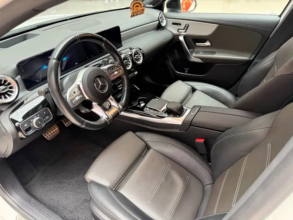 Mercedes-Benz A-Class AMG — фото 4