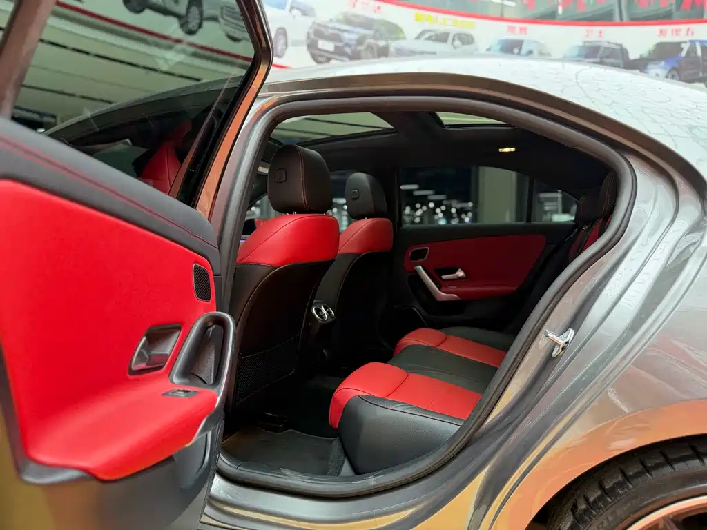 Mercedes-Benz A-Class AMG — фото 5
