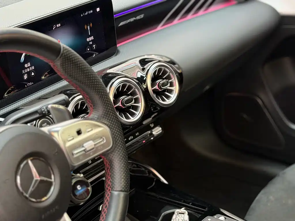 Mercedes-Benz A-Class AMG — фото 14