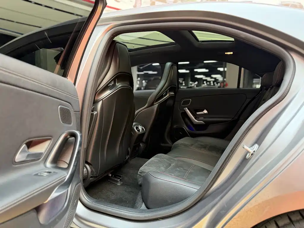 Mercedes-Benz A-Class AMG — фото 5