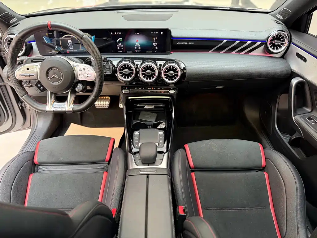 Mercedes-Benz A-Class AMG — фото 6