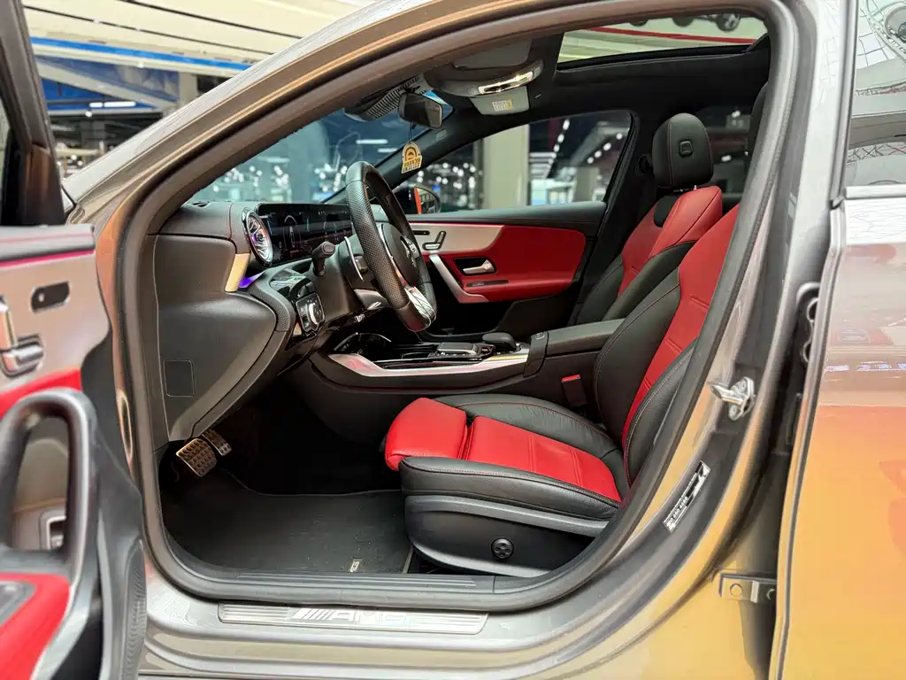 Mercedes-Benz A-Class AMG — фото 18