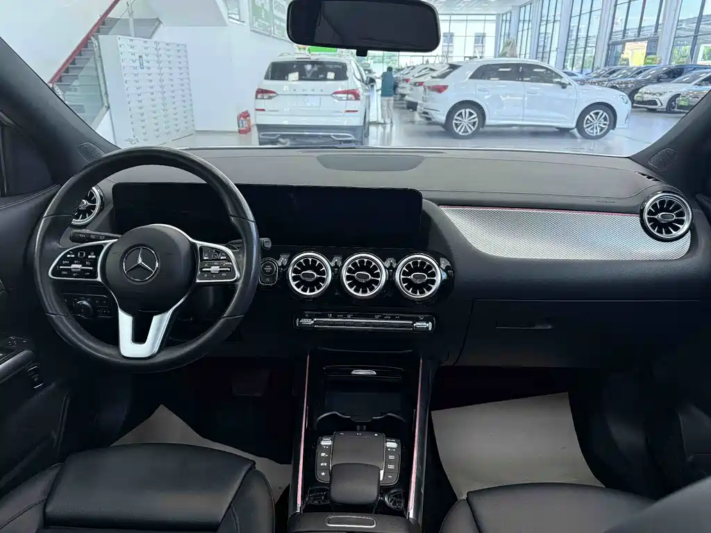 Mercedes-Benz GLA — фото 20