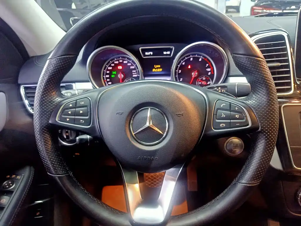 Mercedes-Benz GLE Coupe — фото 20
