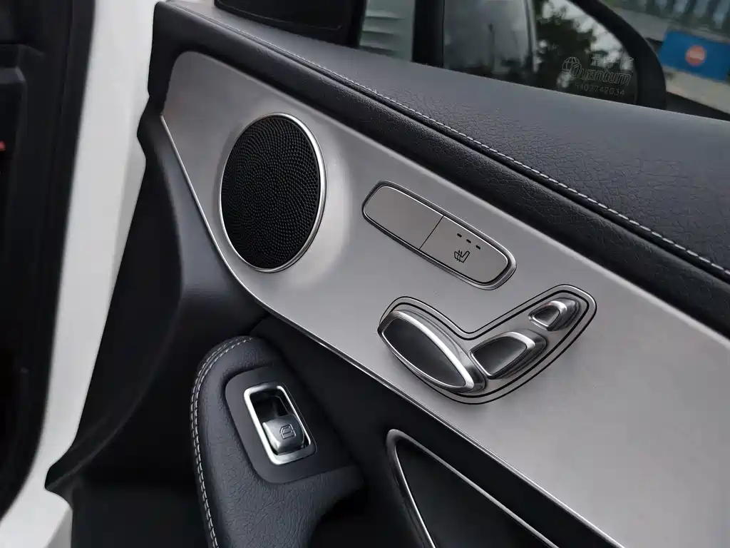 Mercedes-Benz GLC — фото 14