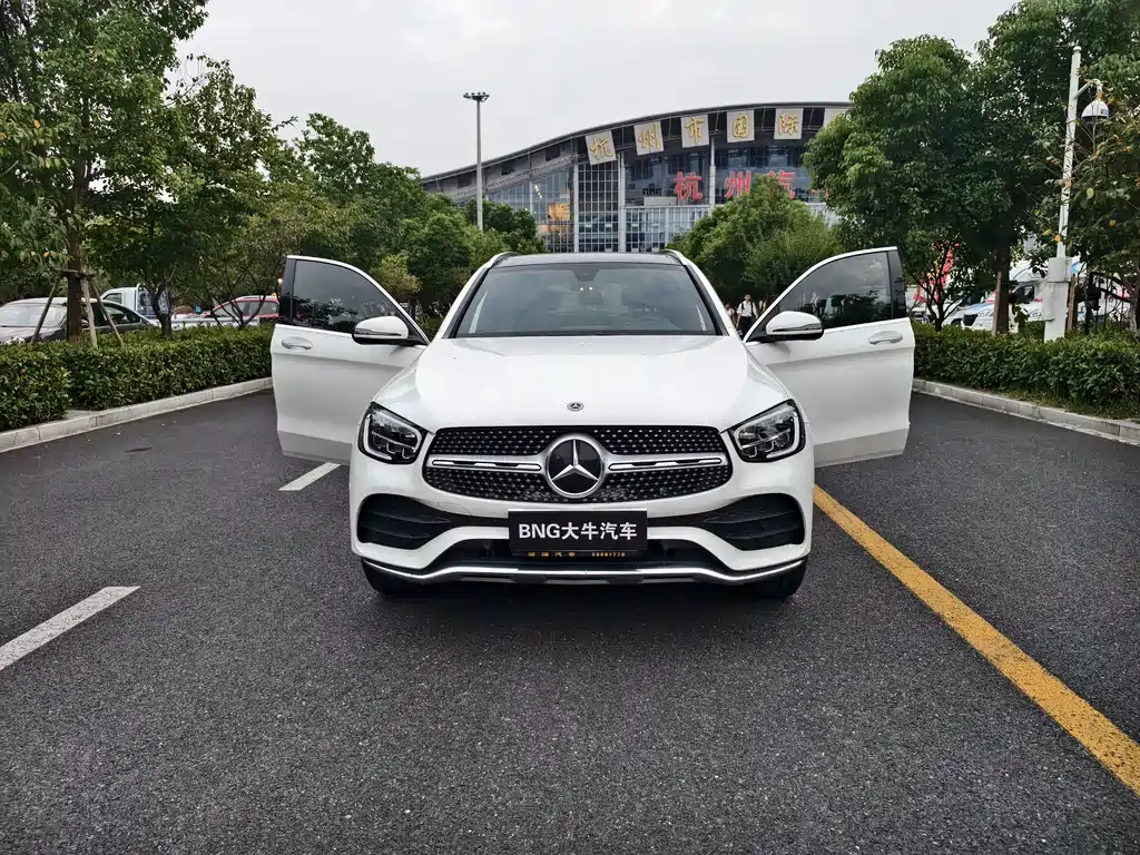 Mercedes-Benz GLC — фото 16