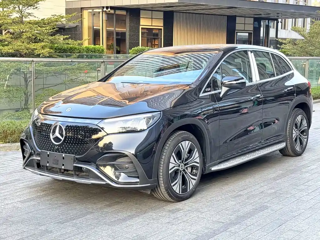 Mercedes-Benz EQE SUV — фото 2