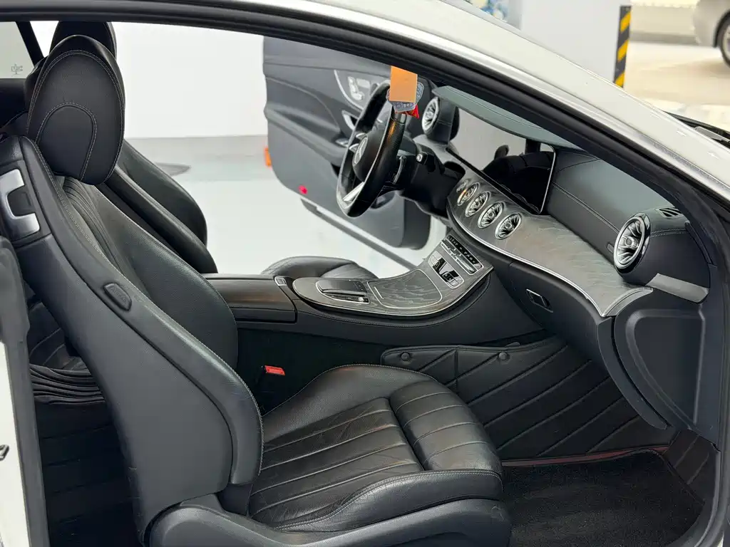 Mercedes-Benz E-Class (Import) — фото 10