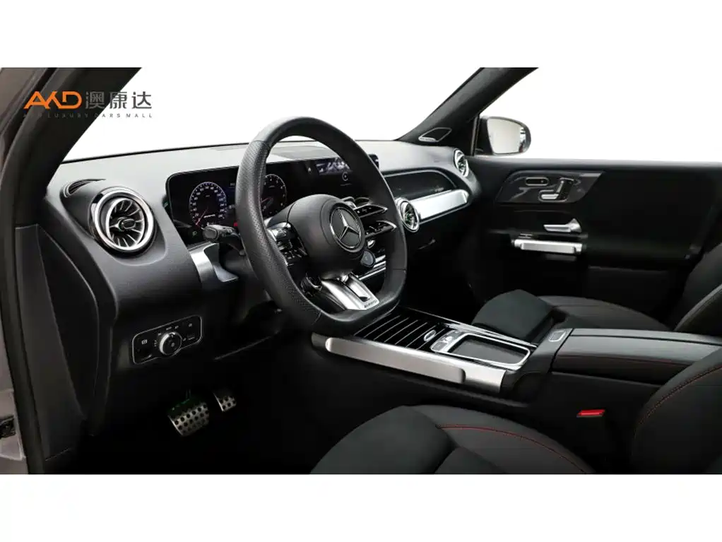 Mercedes-Benz GLB AMG — фото 6
