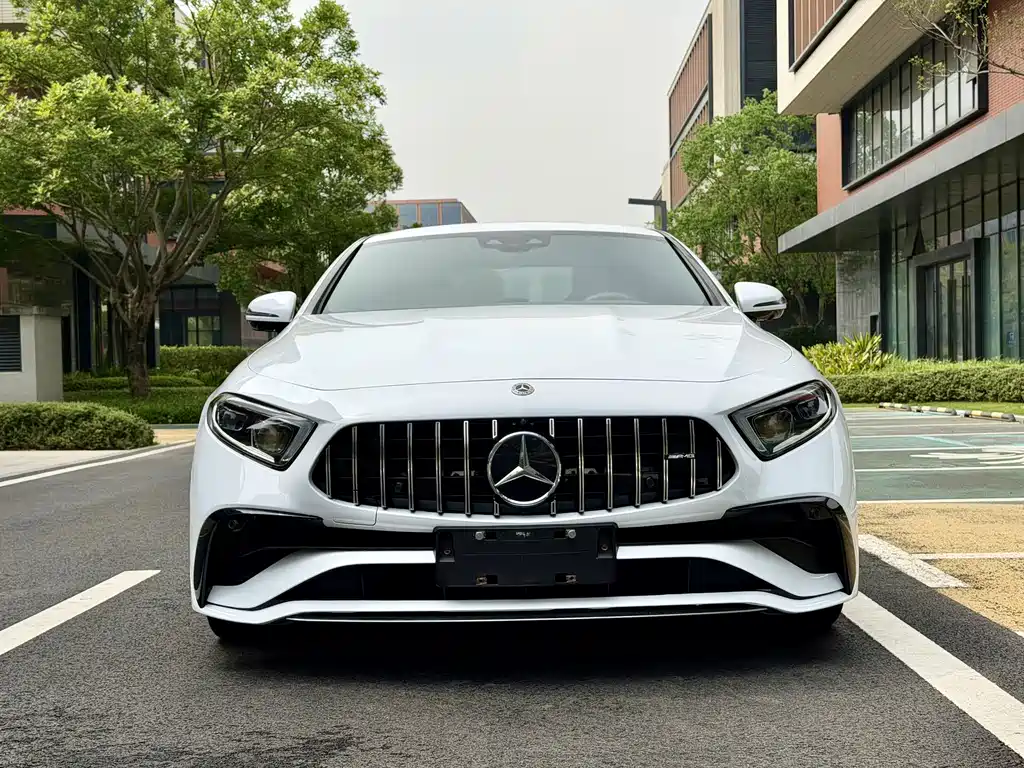 Mercedes-Benz CLS — фото 2