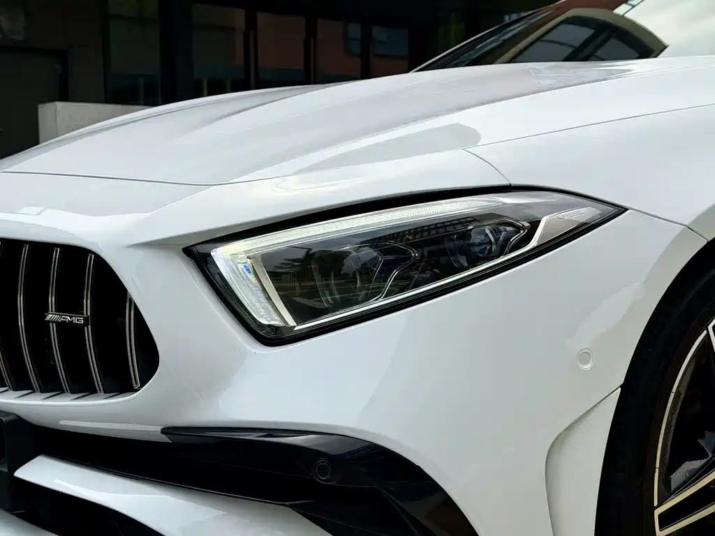 Mercedes-Benz CLS — фото 8