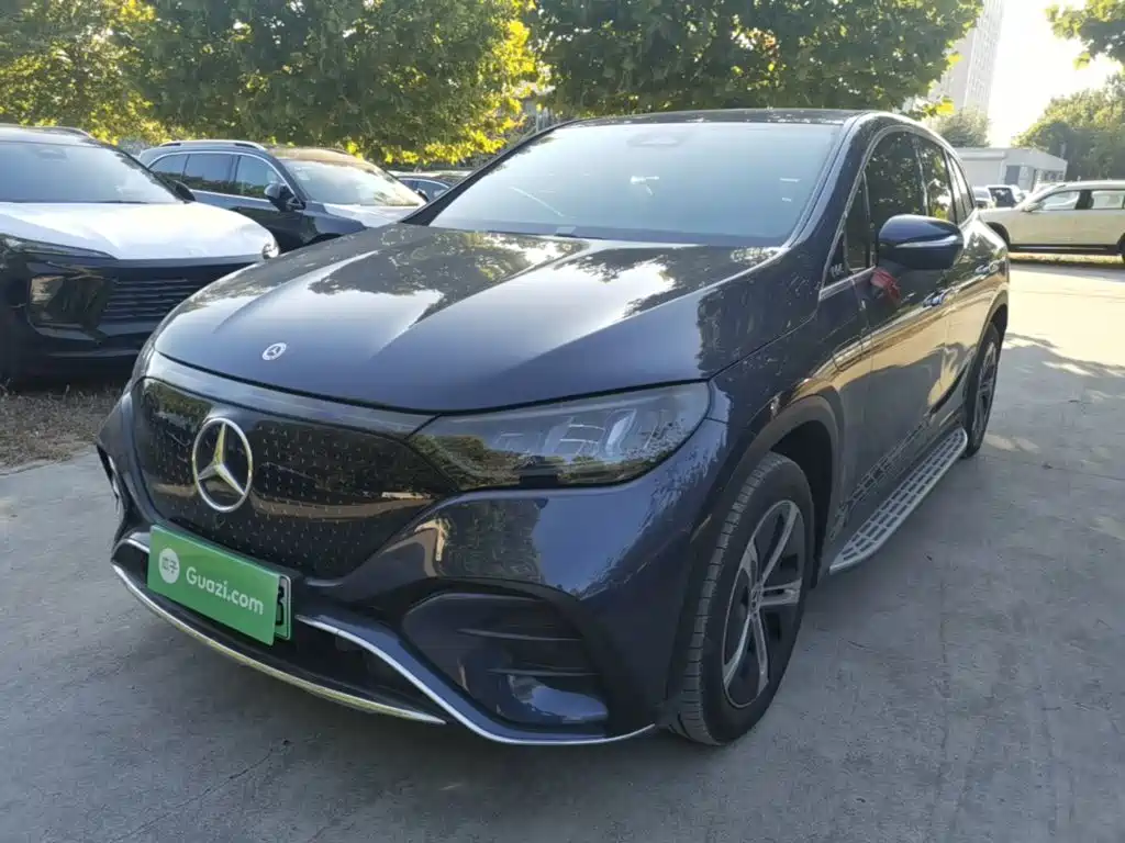 Mercedes-Benz EQE SUV — фото 2