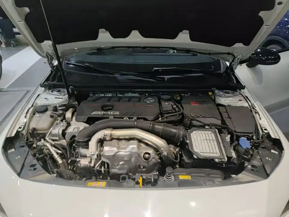 Mercedes-Benz CLA AMG — фото 7