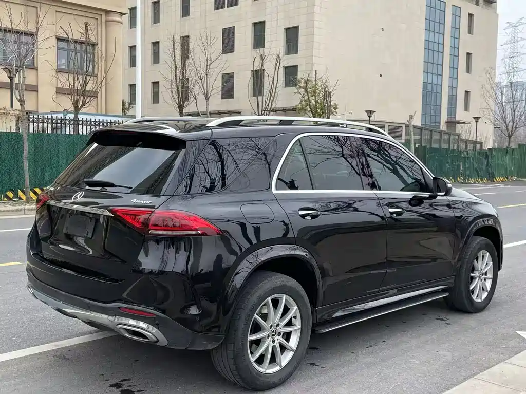 Mercedes-Benz GLE (Import) — фото 8