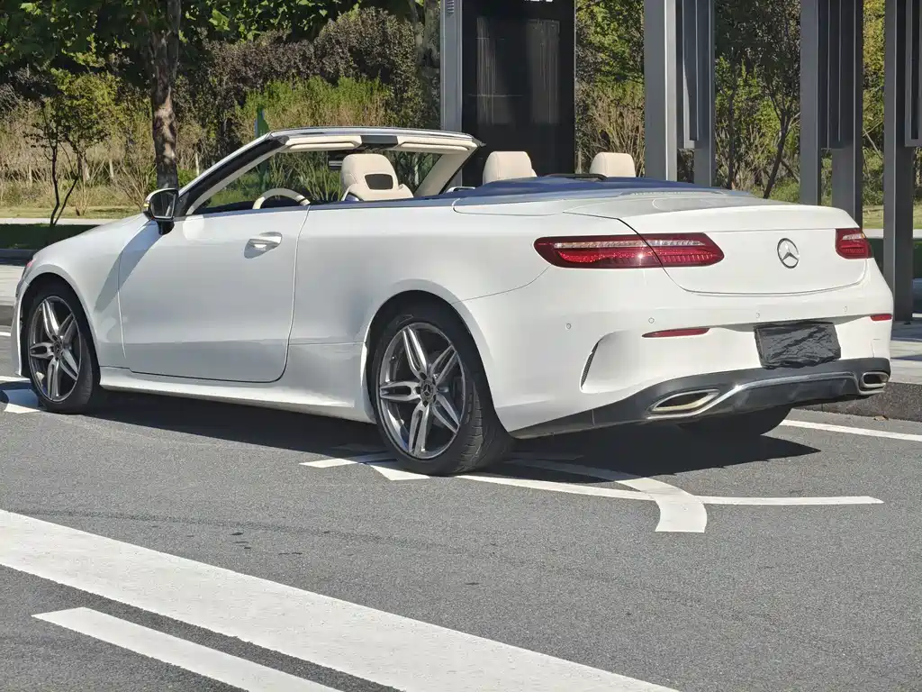 Mercedes-Benz E-Class (Import) — фото 7