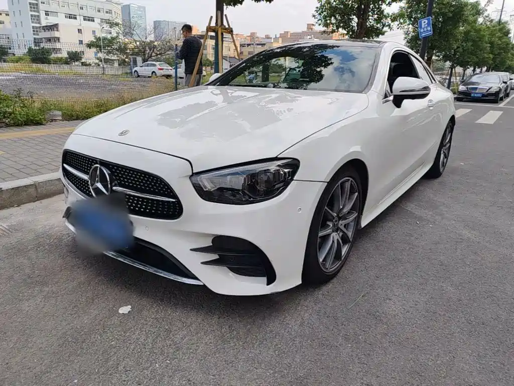 Mercedes-Benz E-Class (Import) — фото 2