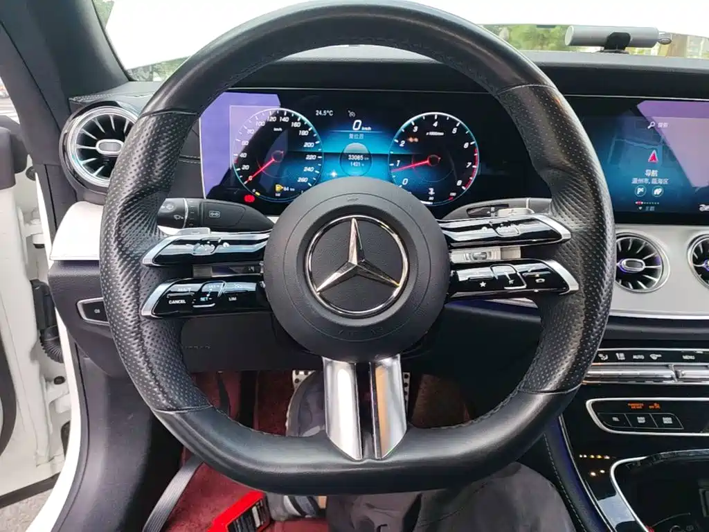 Mercedes-Benz E-Class (Import) — фото 11