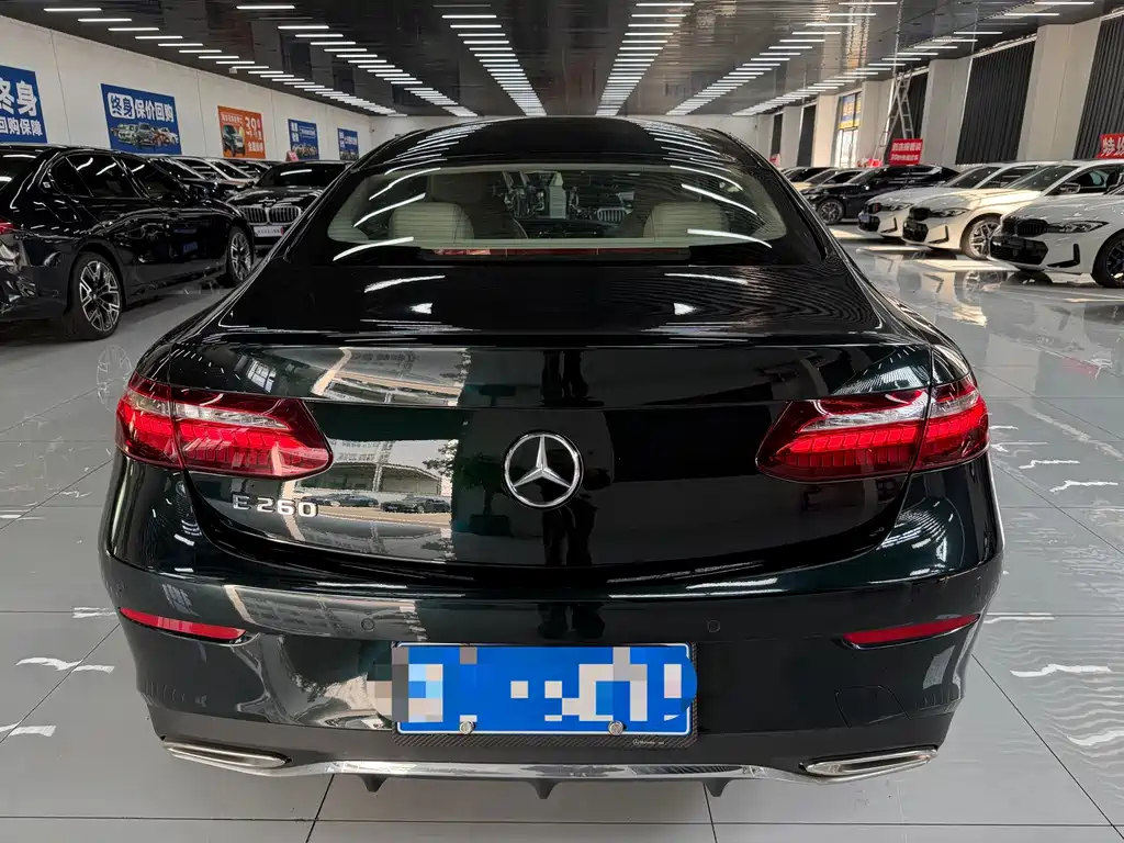 Mercedes-Benz E-Class (Import) — фото 3