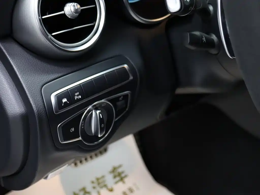 Mercedes-Benz C-Class AMG — фото 24