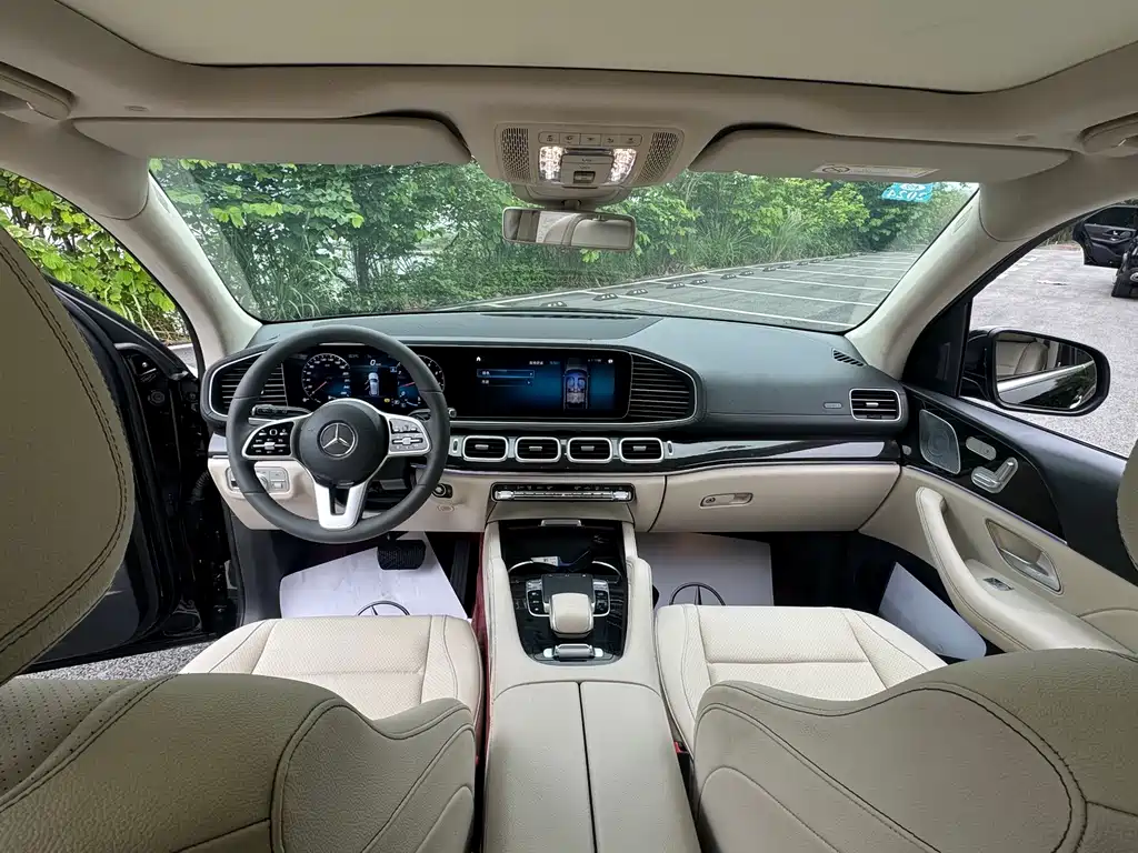 Mercedes-Benz GLE (Import) — фото 9