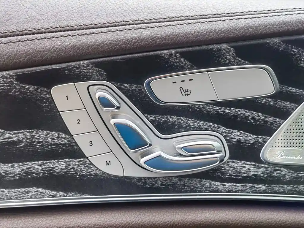 Mercedes-Benz CLS — фото 34