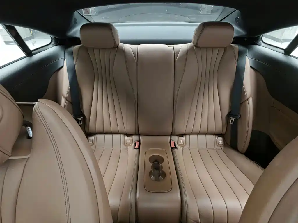 Mercedes-Benz E-Class (Import) — фото 13