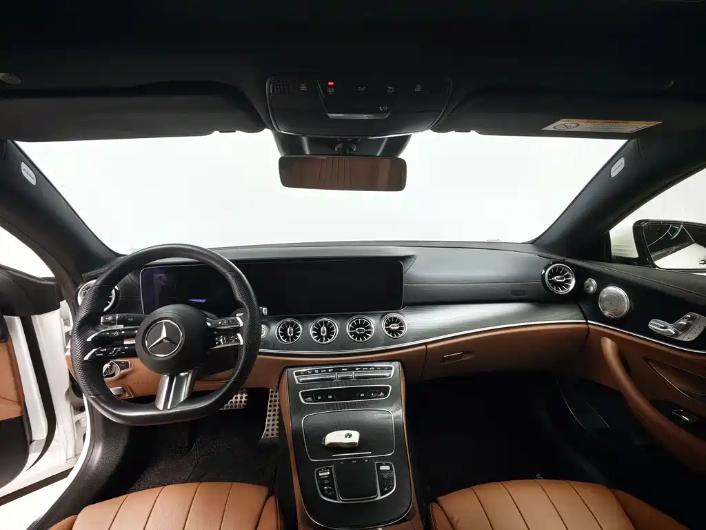 Mercedes-Benz E-Class (Import) — фото 17