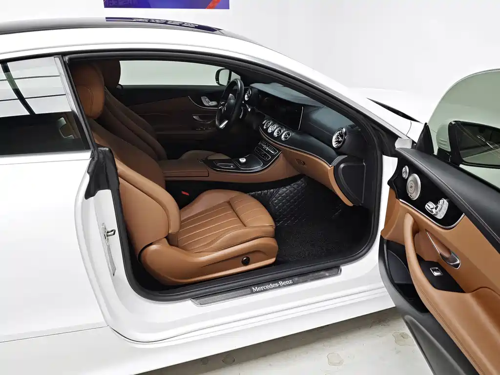 Mercedes-Benz E-Class (Import) — фото 10
