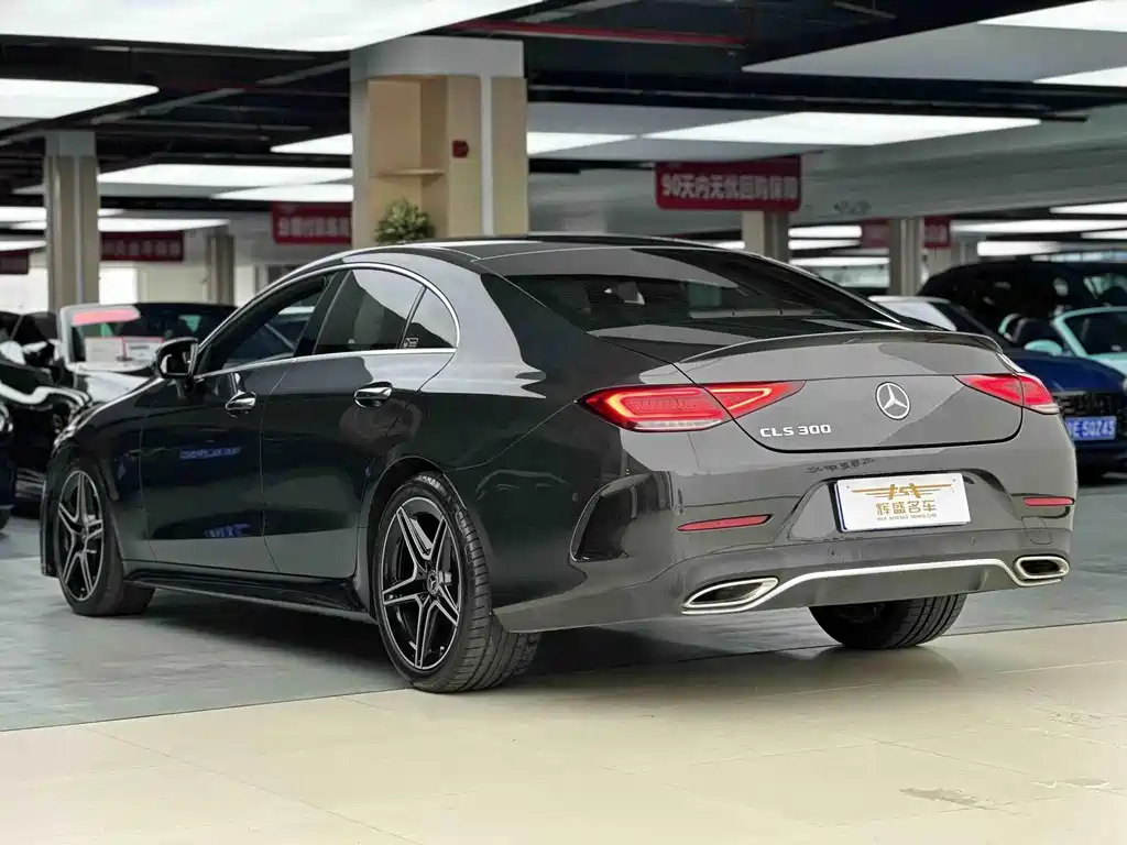 Mercedes-Benz CLS — фото 3