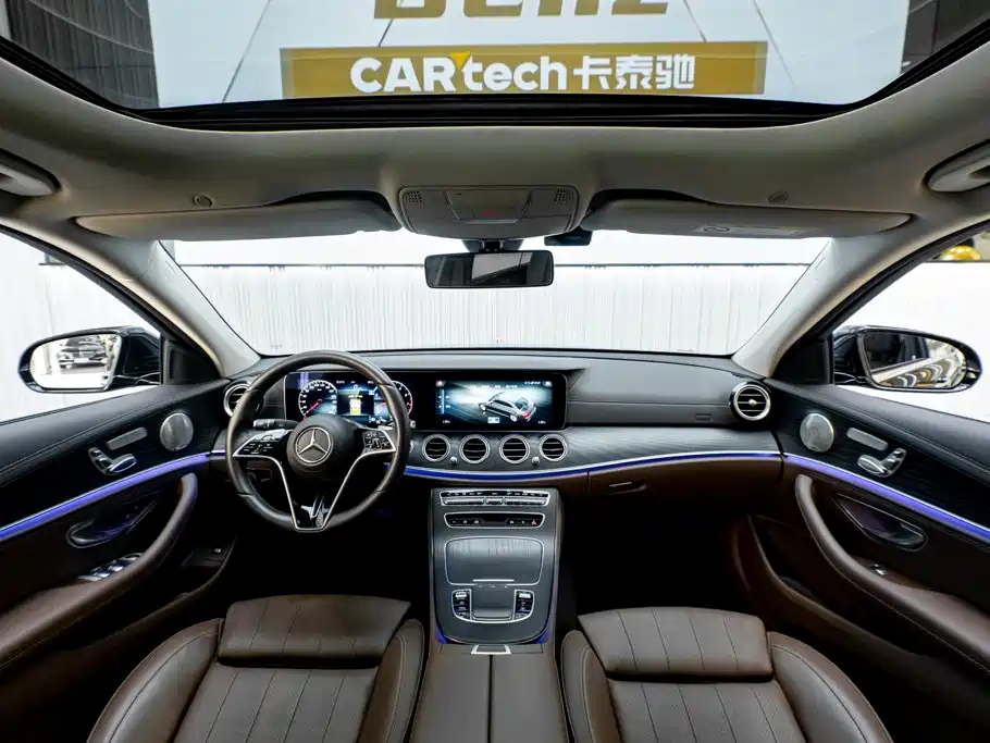 Mercedes-Benz E-Class — фото 14
