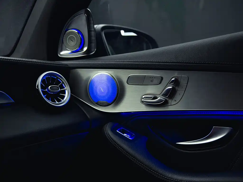 Mercedes-Benz GLC AMG — фото 15