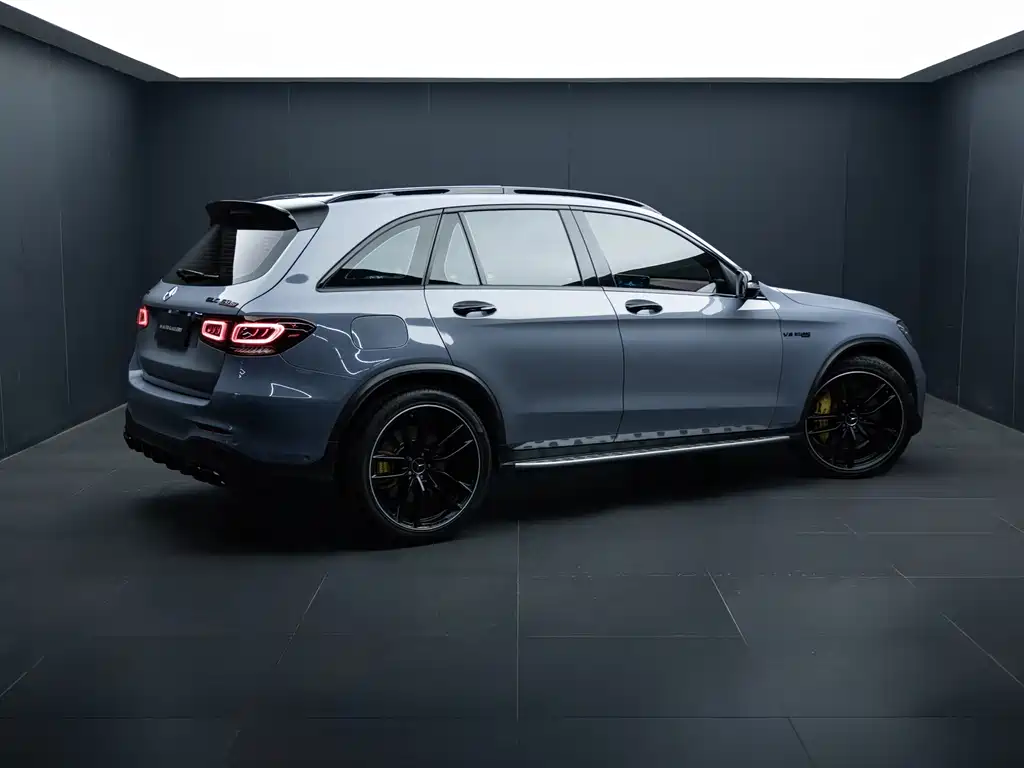 Mercedes-Benz GLC AMG — фото 7