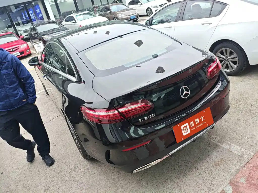 Mercedes-Benz E-Class (Import) — фото 5